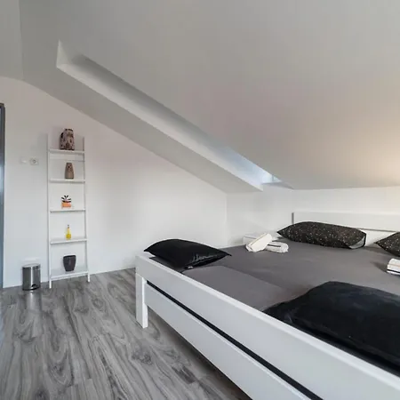 Center Mayess Aparment Appartement Zadar